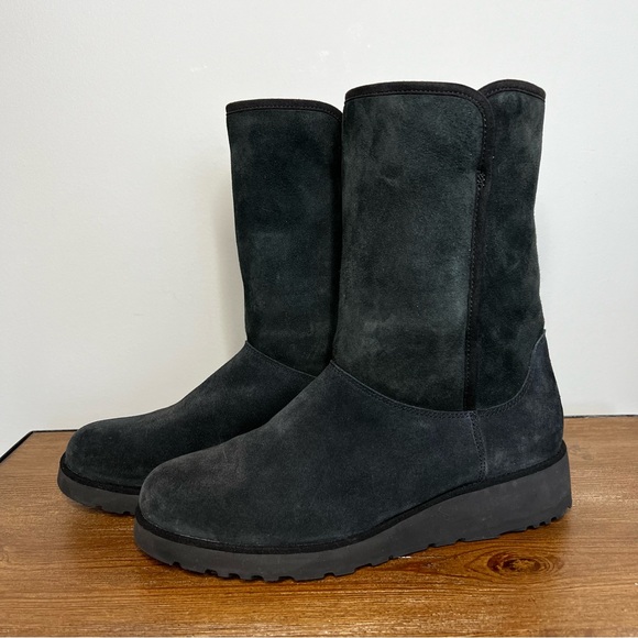 UGG Shoes - UGG Amie Black Classic Suede Leather Boots Size 11